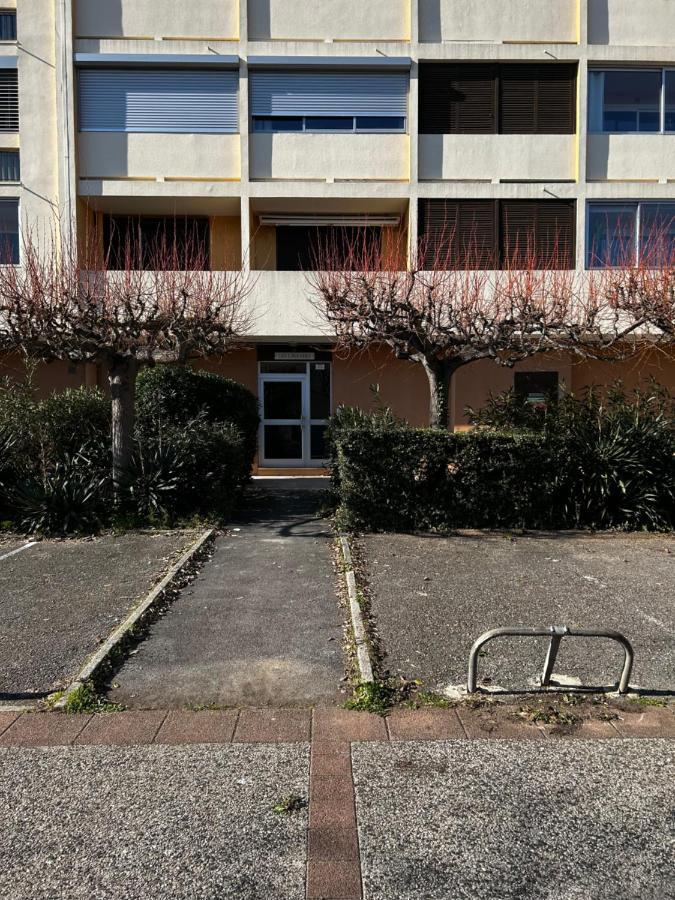 Studio Ideal Pour Cure Thermale Balaruc-les-Bains Dış mekan fotoğraf